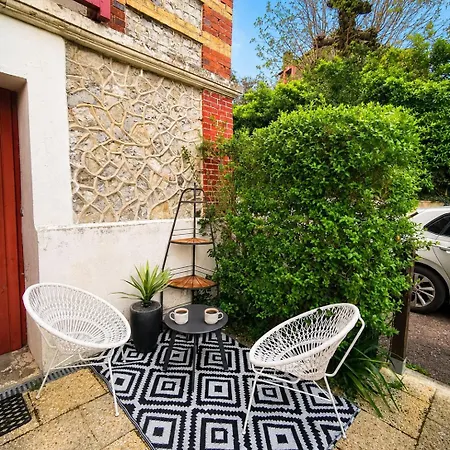 شقة Jardin De La Baronnie 2 Pieces Cosy Avec Terrasse Et Jardin *